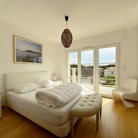 Апартаменти Massimo Сент-Максім